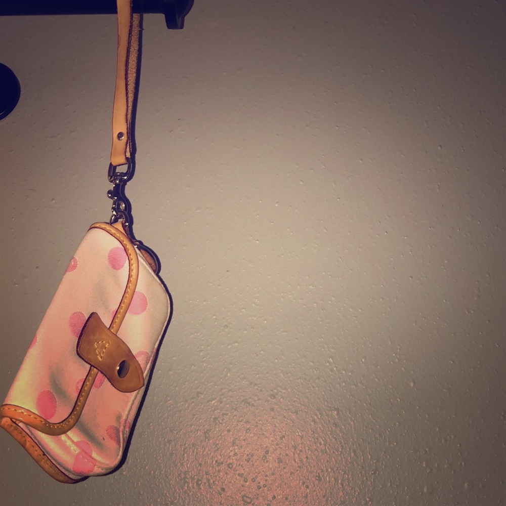 Dooney & Bourke wristlet